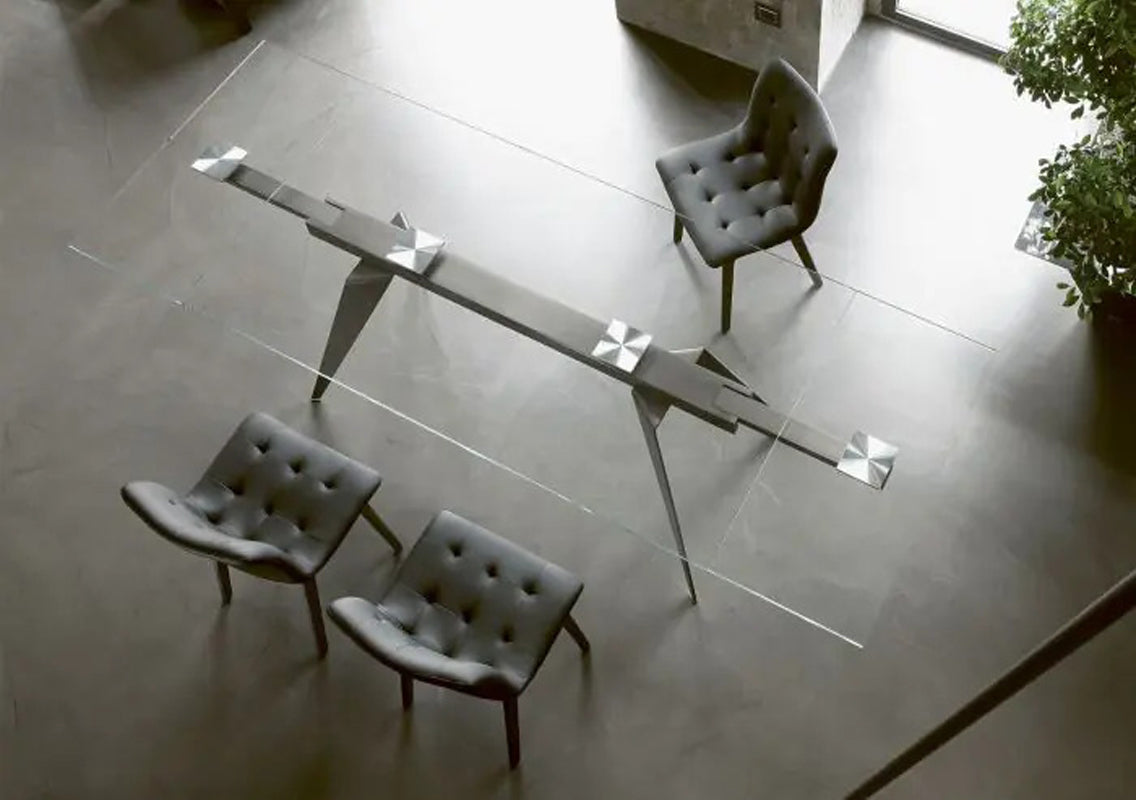 Ramos Extendable Dining Table (Quick Ship)