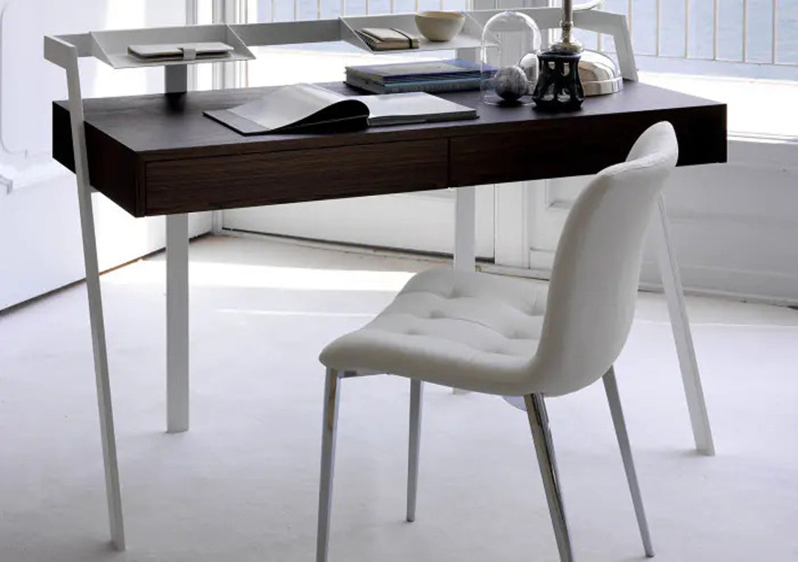 Zac Desk With White Frame (Quick Ship)