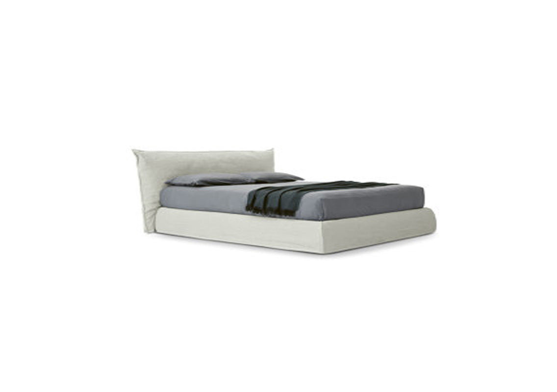 Piumotto Upholstered Bed