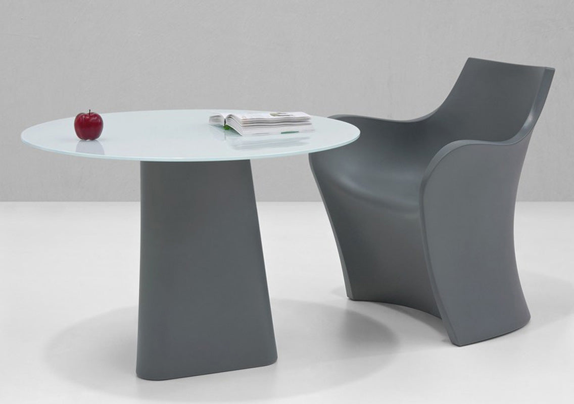 Adam Crystal Outdoor Round Table