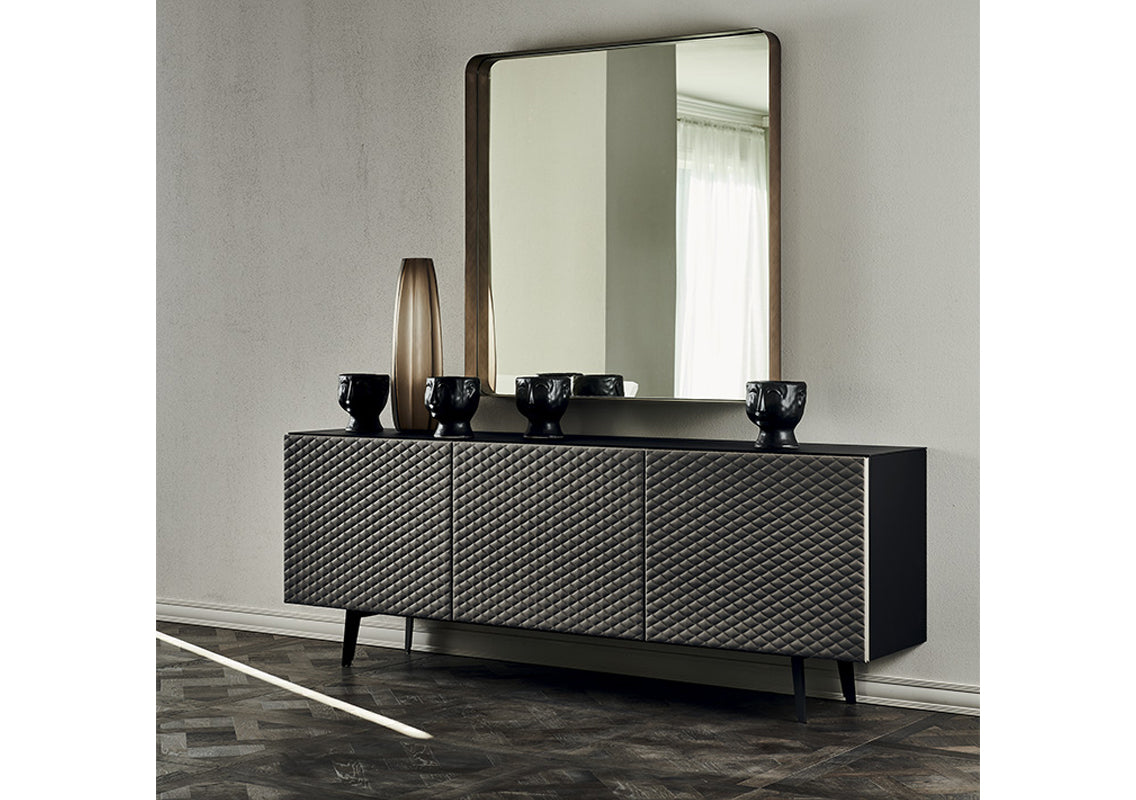 Absolut Sideboard