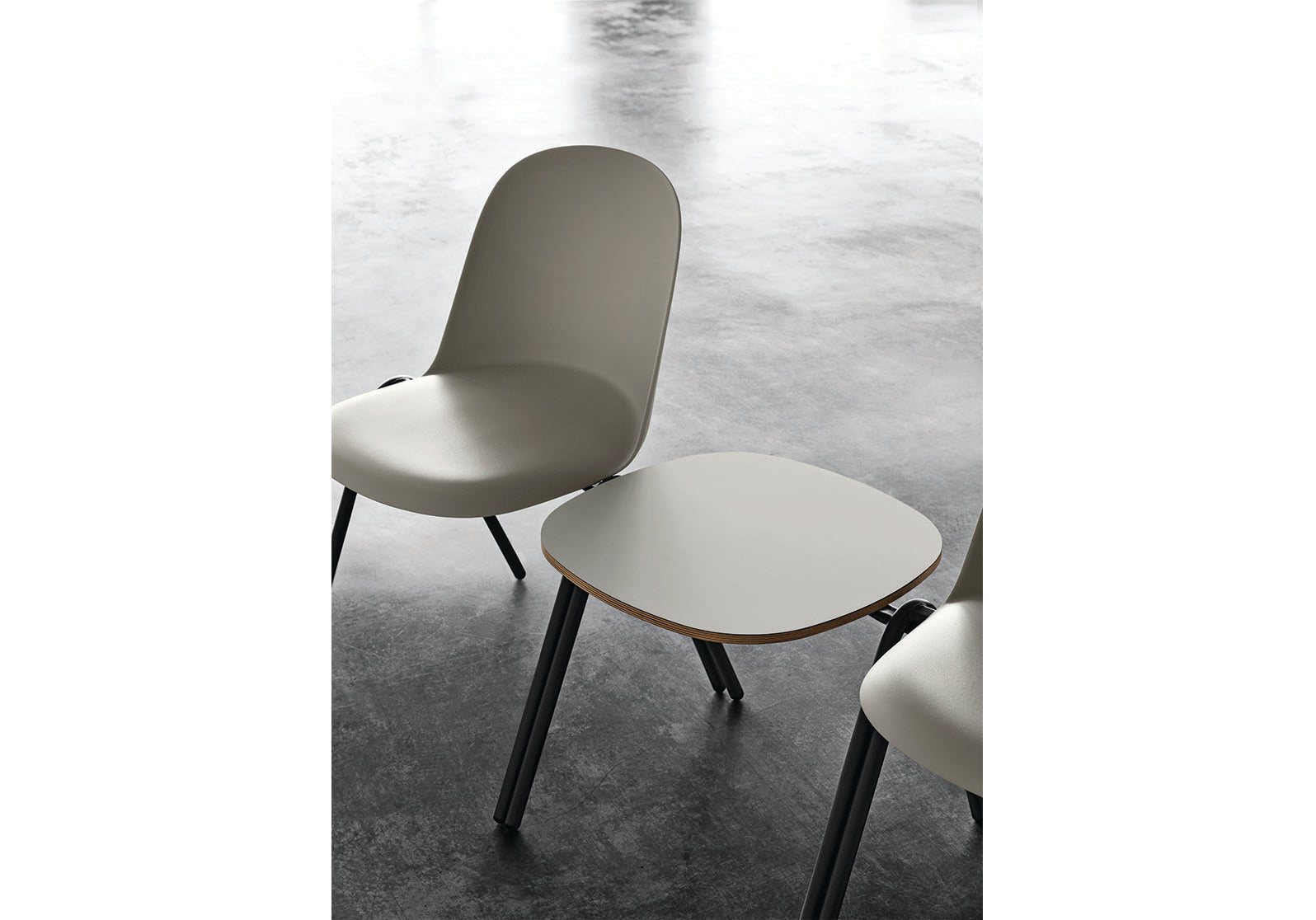 Mariolina Conference Chair (Set of 2)