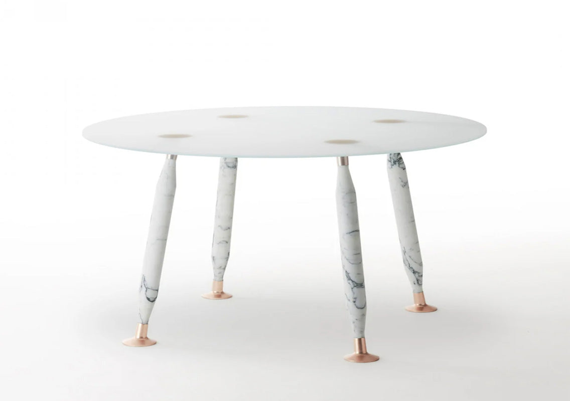 Lady Hio Round Dining Table