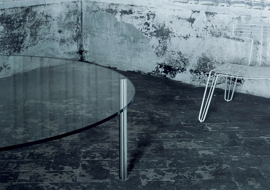 Metal Round Coffee Table (With 3 Legs)