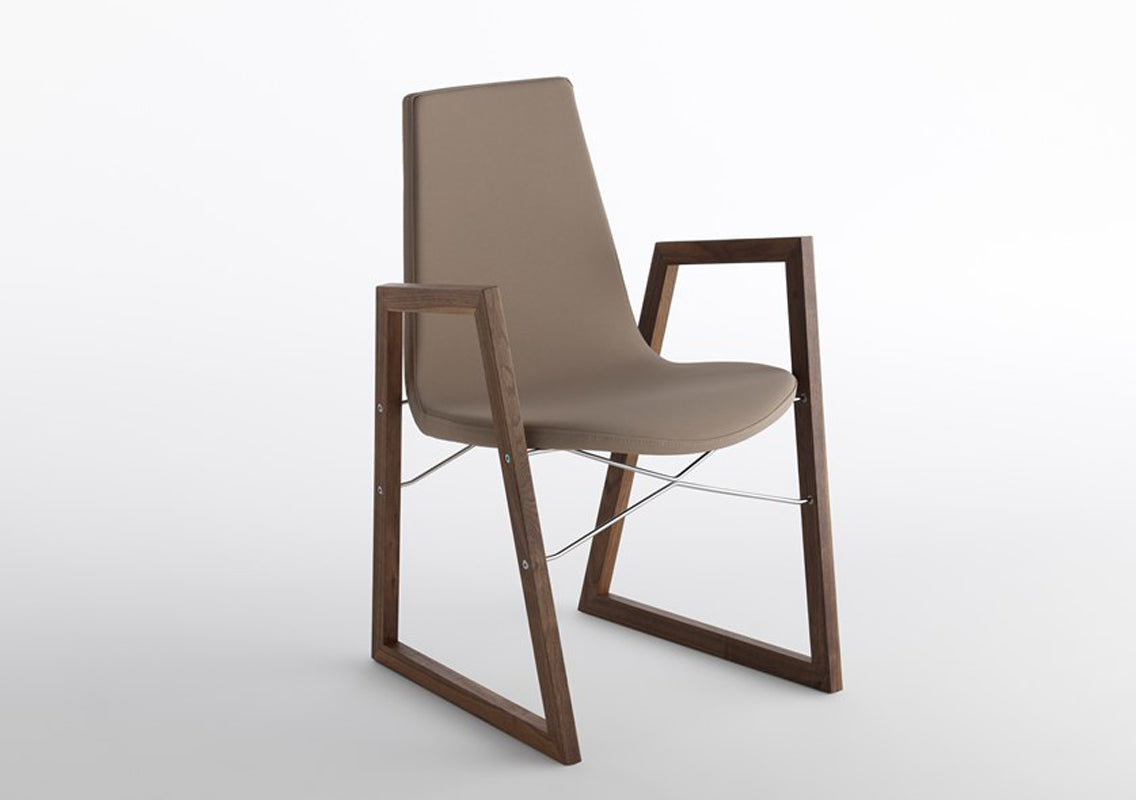 Ray Sled Base Chair With Armrests