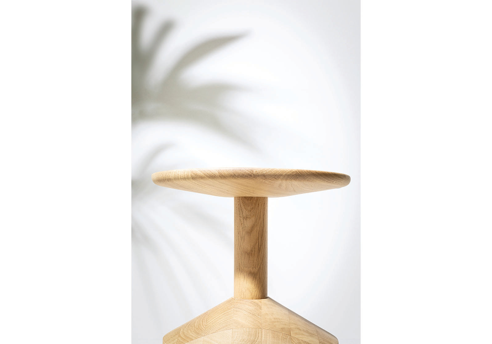 Pezzo Side Table / Stool