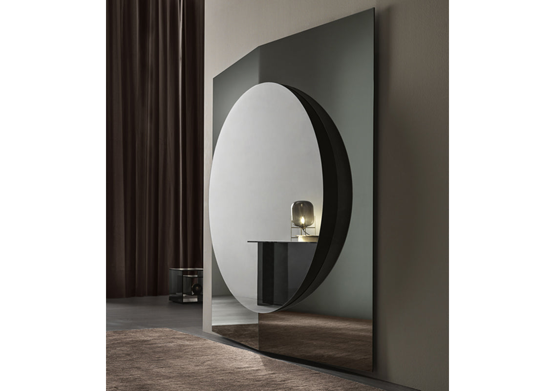 Central Wall Mirror