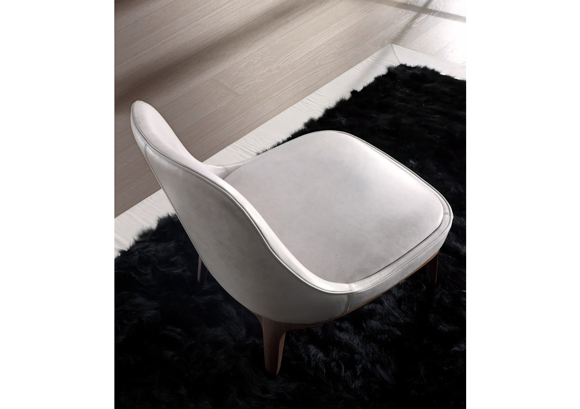 Dory Armchair